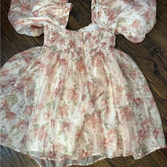 Sofie the Label Floral Smocked Mini Dress in Peach-jj6 - Picture 10 of 12